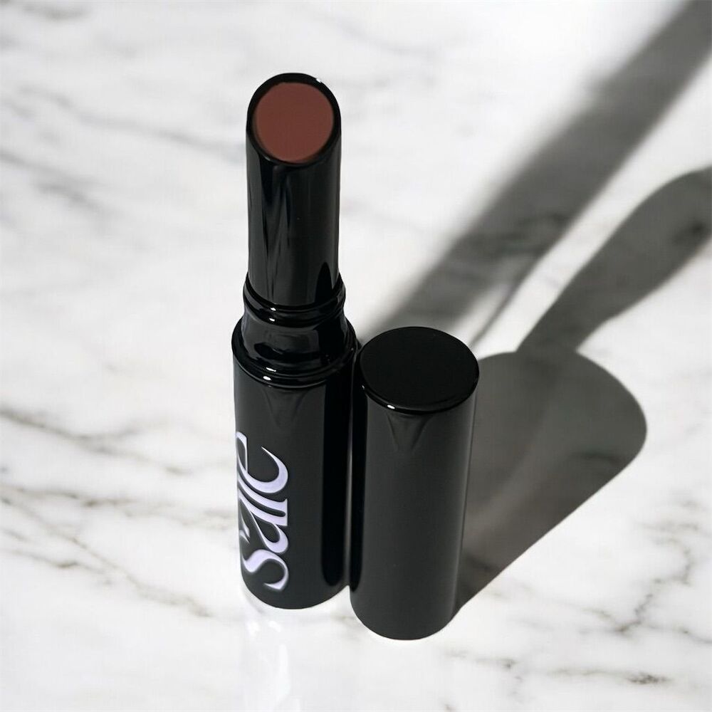 Saie Lip Blur Matte Lipstick Nouveau Blurring Effect 2.5g - Picture 15 of 16